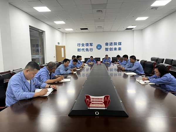 圖1   9月11日，制氣車間“五懂五會(huì)五能”素質(zhì)全面提升工程推進(jìn)會(huì)在調(diào)度會(huì)議室舉行。.jpg